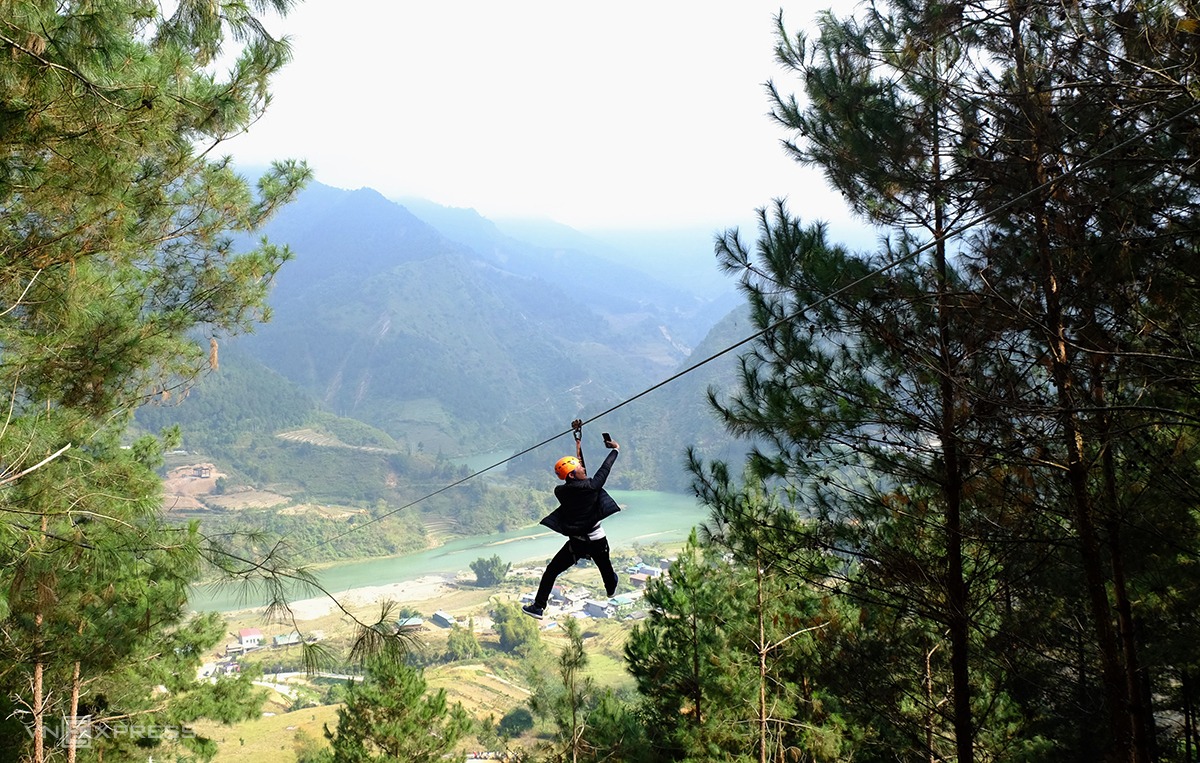 Zipline Tú Lệ
