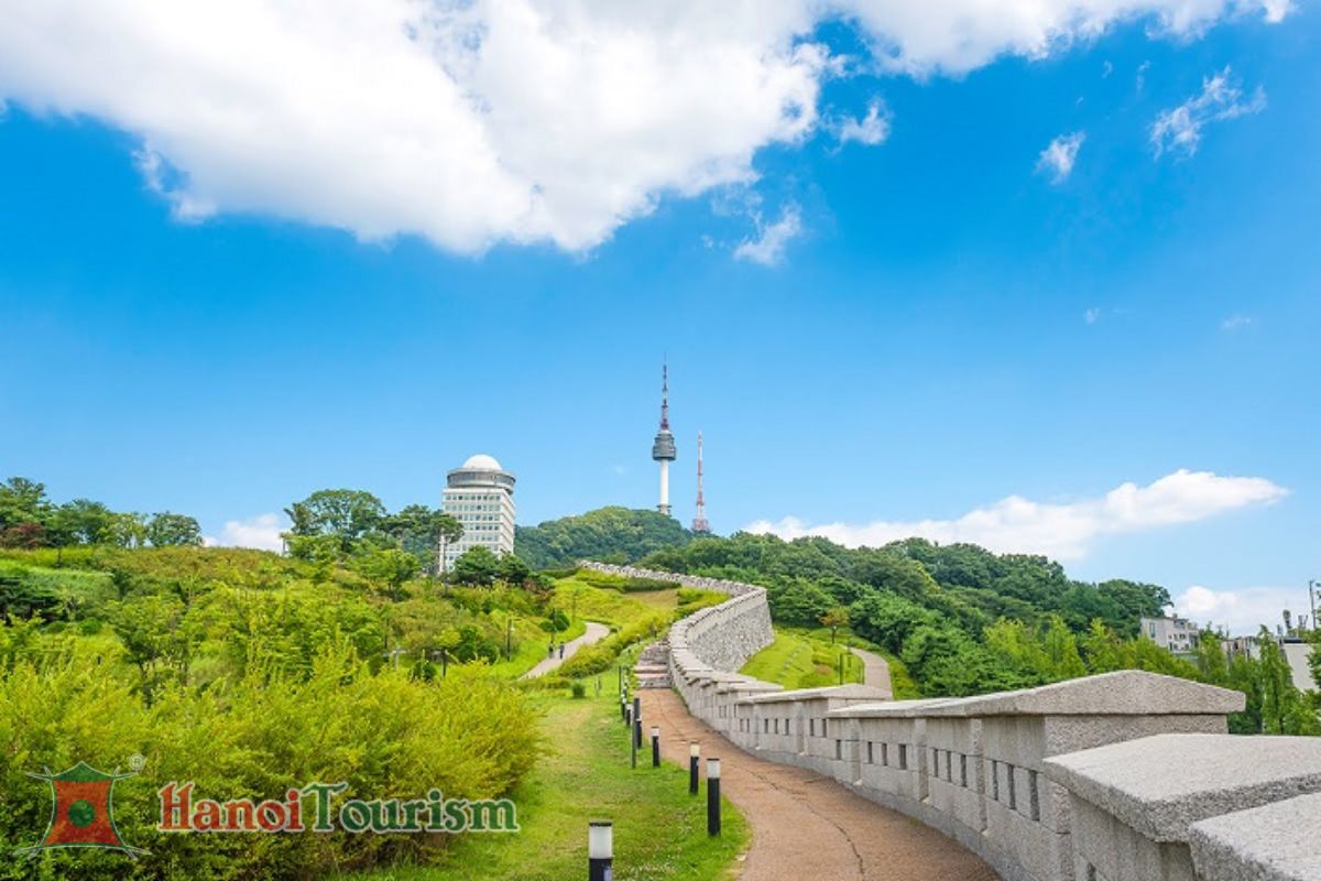 Tháp Namsan - Hàn Quốc mùa hè